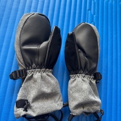BURTON手袋 Mサイズ　スノーボードの画像
