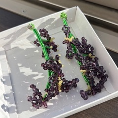 ビーズフラワーピアス
