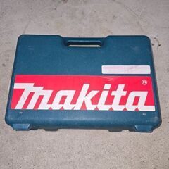 マキタ　ドライバドリル　