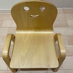 【売却済】幼児用イス2脚セットの画像