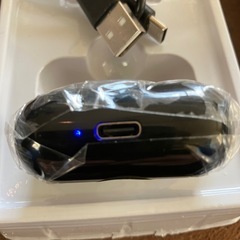 new senyangフルワイヤレスイヤホンの画像