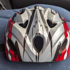 キッズ自転車ヘルメットの画像