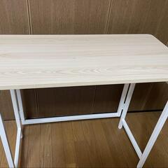 折り畳み机売ります。の画像