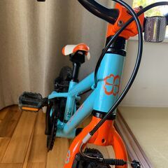 子供用自転車（ヨツバサイクル　14インチ）の画像