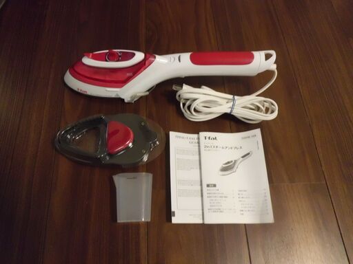 新古品　T-FAL　スチーマーアイロン　稼働確認済み