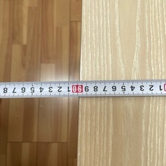 ダイニングテーブルの画像
