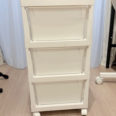 【引取限定】ニトリ収納ケース×2個　キャスター付きの画像