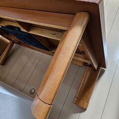 差し上げます☆デザイン家具調テーブルの画像