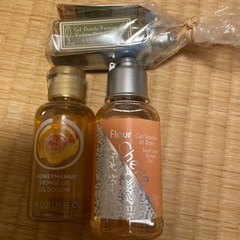 ロクシタンとボディーショップのボディージェル三点セット