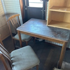 ダイニングテーブル　椅子 3月中　