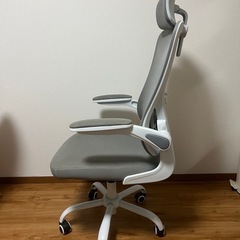 オフィスチェアーの画像