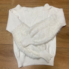 オフショル　ニットの画像