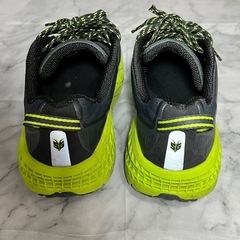 ホカオネオネ SPEEDGOAT 3 メンズ トレッキングシューズ　28cmの画像
