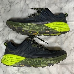 ホカオネオネ SPEEDGOAT 3 メンズ トレッキングシューズ　28cmの画像
