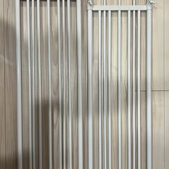 【無料】突っ張り棚、突っ張り棒、キッチンラックのセット【セットでのお引き取りのみ】の画像