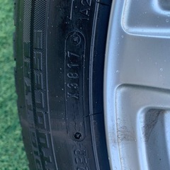 スタッドレスタイヤ　17インチ　114.3 5H 7J  ヴェルファイアなど✨　　の画像