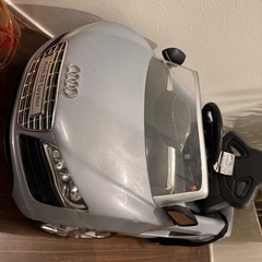 『受け渡し決定』【ジャンク品】子ども用自動車　アウディの画像