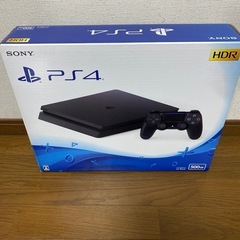 PS4とソフト4本と攻略本の画像
