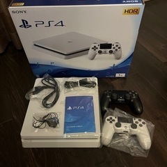 PS4   