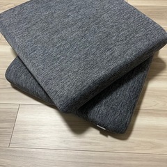 ダンベル、ダンベルスタンド、ベンチ、ダンベルマットのセット の画像