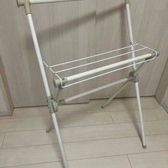 中古室内物干しスタンド70cm×49cm×100cm
