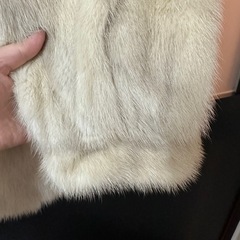 SAGA MINK アイボリー ミンクコートの画像