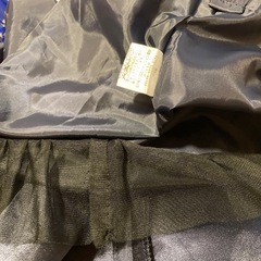 紺色のパーティドレスの画像