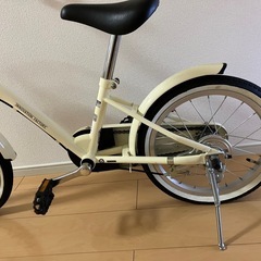 ホワイトカラージュニア16インチ自転車の画像