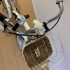 ホワイトカラージュニア16インチ自転車の画像