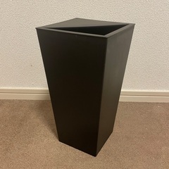 ゴミ箱の画像