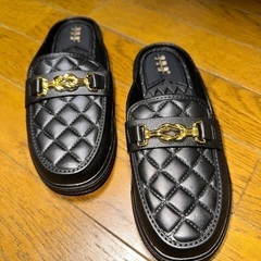 未使用 新品 レディース チェーン装飾 フラットシューズの画像