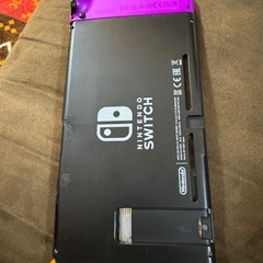 Nintendo Switch 本体＆スマブラカセットの画像