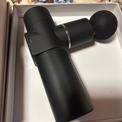 ほぼ新品　エクサガン　黒　マッサージの画像