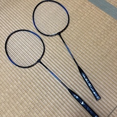 バドミントン　ラケット　2本セット