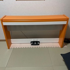 電子ピアノ