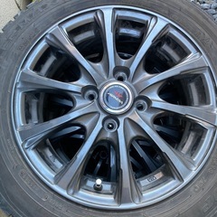 165/65R14 スタッドレス　バリ溝 ダンロップの画像