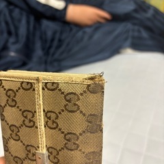 GUCCIの長財布の画像