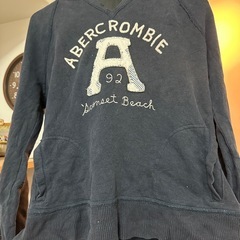 Abercrombie ネイビー パーカー フード付き