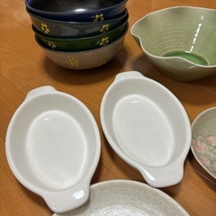グラタン皿やお皿色々の画像
