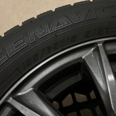 プリウス　スタットレス　４本セットの画像