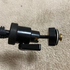 カー　車　リアモニター ブラケット ヘッドレスト 取付 カーモニター マルチアングル モニター 用 汎用 ブラケット用 スタンド ブラック 黒 1カーナビ1個の画像