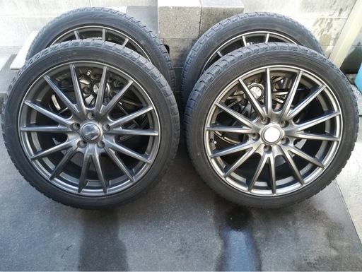 [取引中]スタッドレスタイヤ　215/45R18