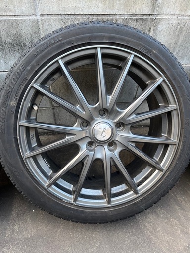 [取引中]スタッドレスタイヤ　215/45R18　　
