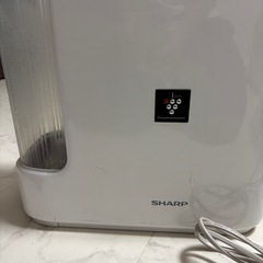 急募！他サイトで決まったのですが手渡しが手軽でお願いしたいです。冬の時期に欲しくなる加湿器　SHARP 使いやすいです。