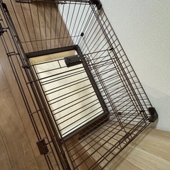 ペットサークルとトイレトレーセットの画像