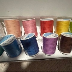 ほぼ未使用ポリエステルミシン糸12個