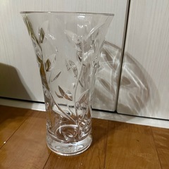 クリスタル花瓶