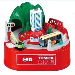 トミカ　のりもの貯金箱の画像