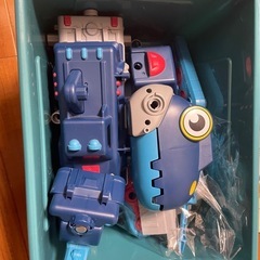 5歳以上の男の子向けおもちゃ 分解 恐竜 磁気ビルディングブロック 車両プレイセット 5イン1車＆トラック ロボット恐竜 Tレックスに変身 エンジニアリングSTEMおもちゃ 男の子＆女の子へのギフト 5 の画像