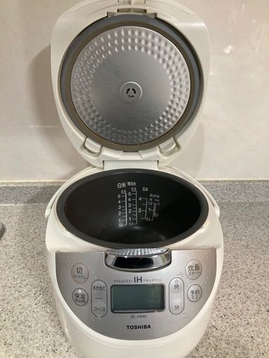 受け渡し決定 東芝 炊飯器 RC-10HH